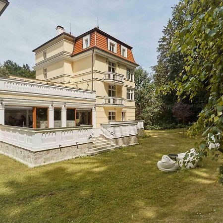 קרלובי וארי Apartment Villa Dionysus מראה חיצוני תמונה