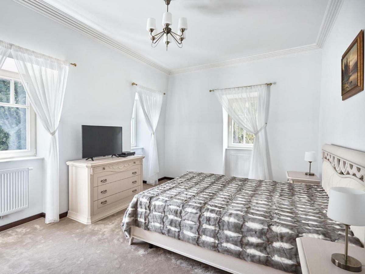 קרלובי וארי Apartment Villa Dionysus מראה חיצוני תמונה